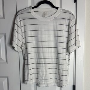 CALIA by Carrie Underwood White and Black Striped Short Sleeve Tee